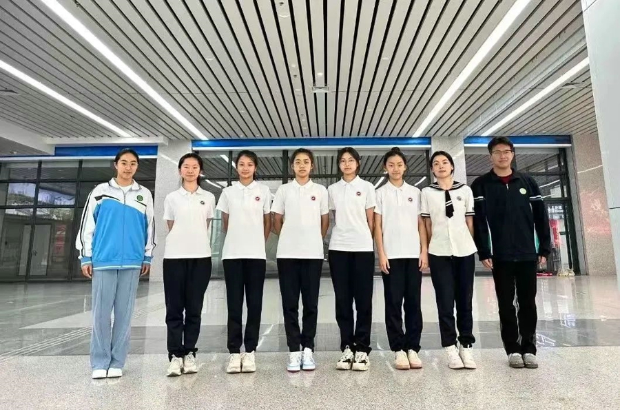 成年双人啦啦操视频软件_学青会健美操预赛 潍坊中学啦啦操比赛 陕西省健美操代表队