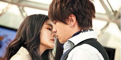 娱乐圈明星口臭_娱乐圈谁狐臭_明星身体异味曝光